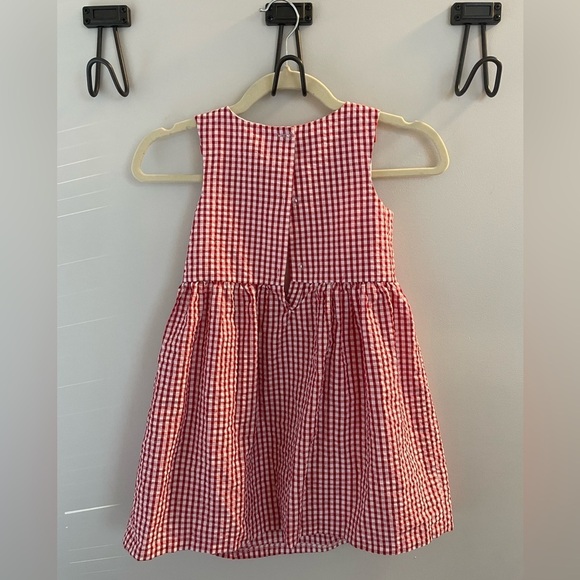 Counting Daisies, girl 6, adorable red white gingham sleeveless strawberry dress - Picture 3 of 7